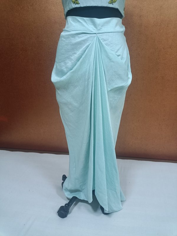 Label T2 Designer Jacket Bustair with Skirt: FULL HAND Resham Embroidery - Image 4