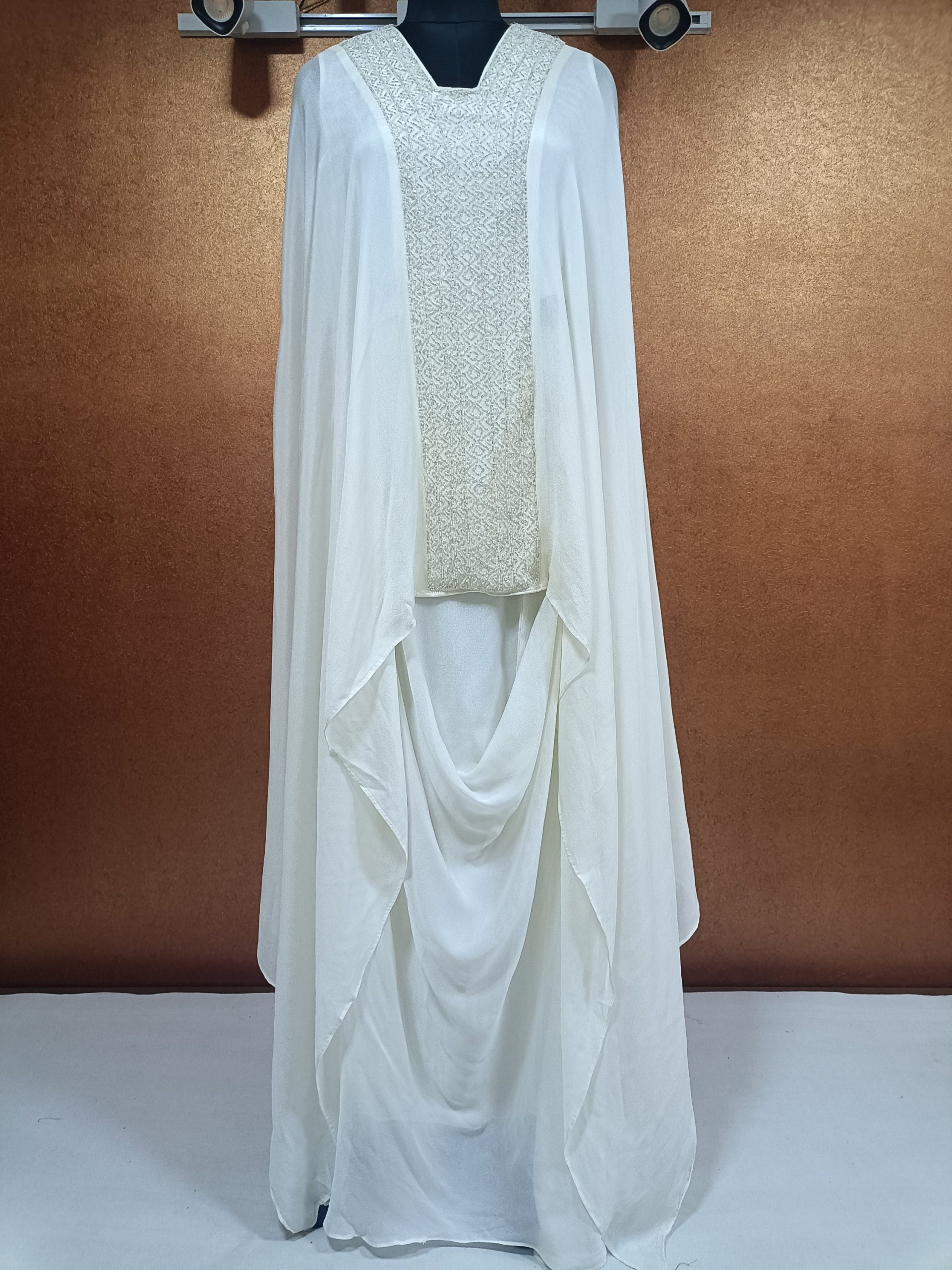 Label T2 Designer Indo Western Front Center Hand Embroidery - Image 2