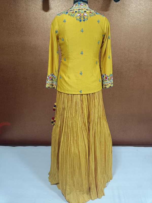 Exclusive Label T2 Designer Short Jacket with Crush Lehenga - Image 3