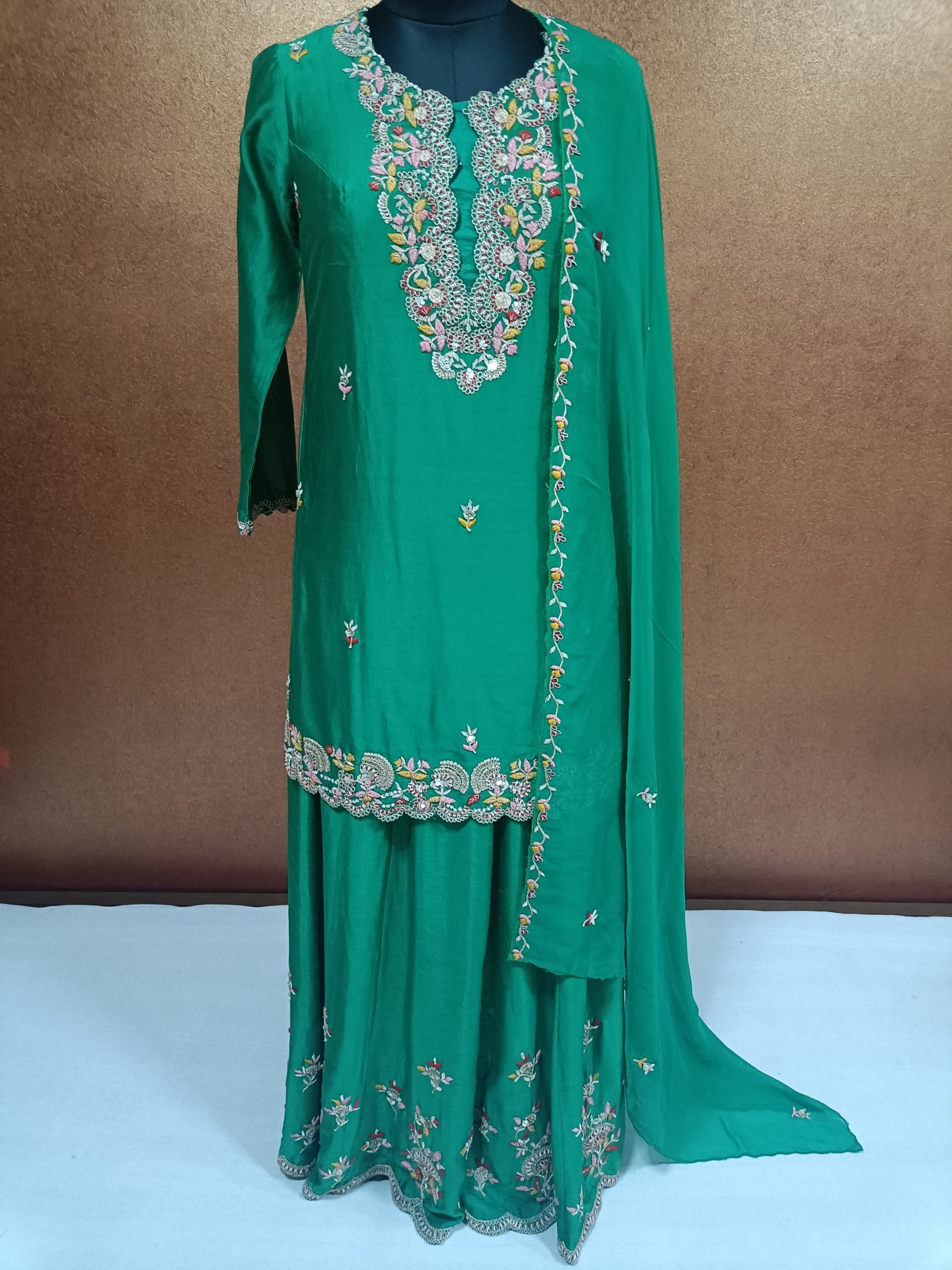 Label T2 Designer Kurti 12 kali Garara with Dupatta Heavy Hand Embroidery