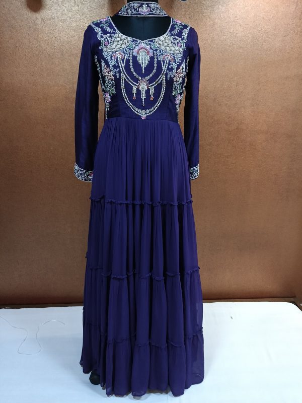 Label T2 Designer Gown: Pure Hand Work