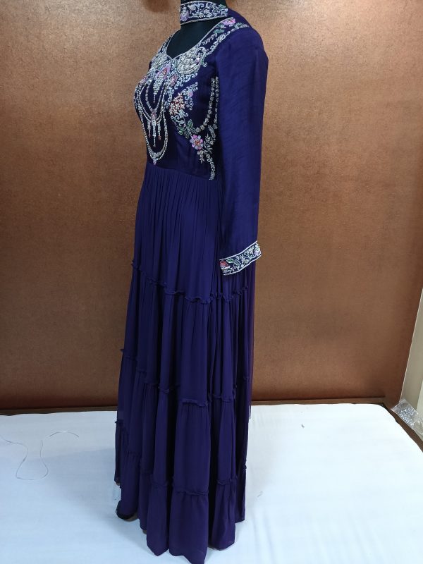 Label T2 Designer Gown: Pure Hand Work - Image 2
