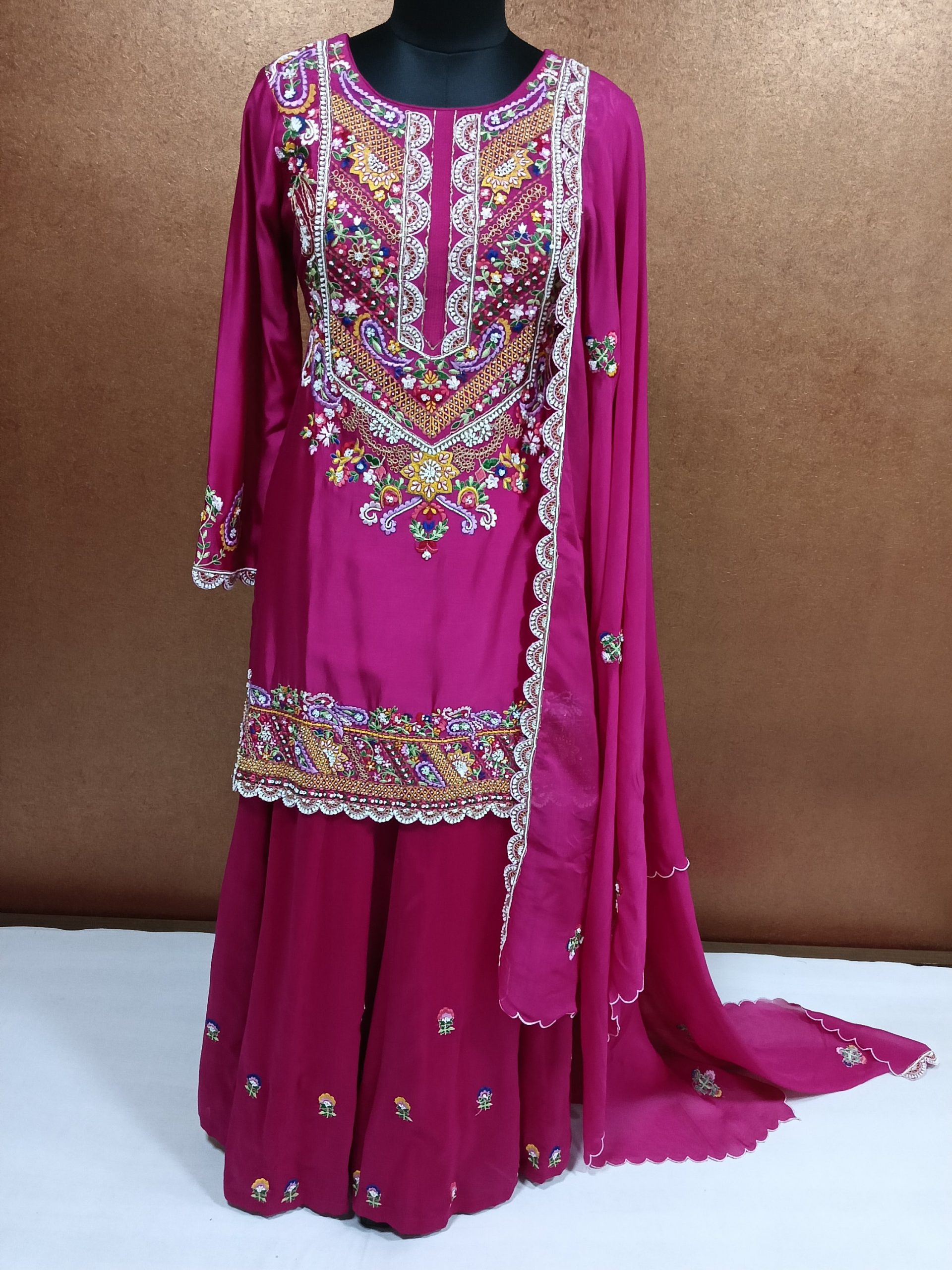 Label T2 Designer Kurti, Garara with Dupatta