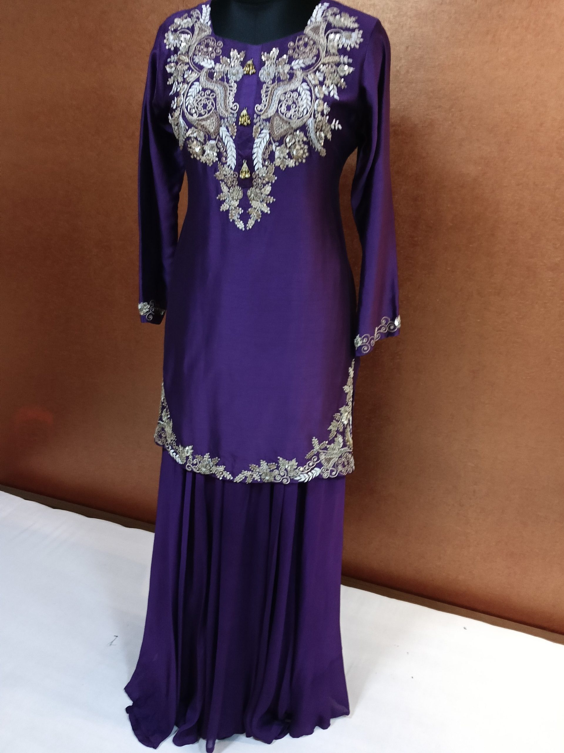 Exclusive Label T2 Designer Kurti Plazo with Dupatta. Exclusive Full Zardozi Hand Embroidery - Image 3
