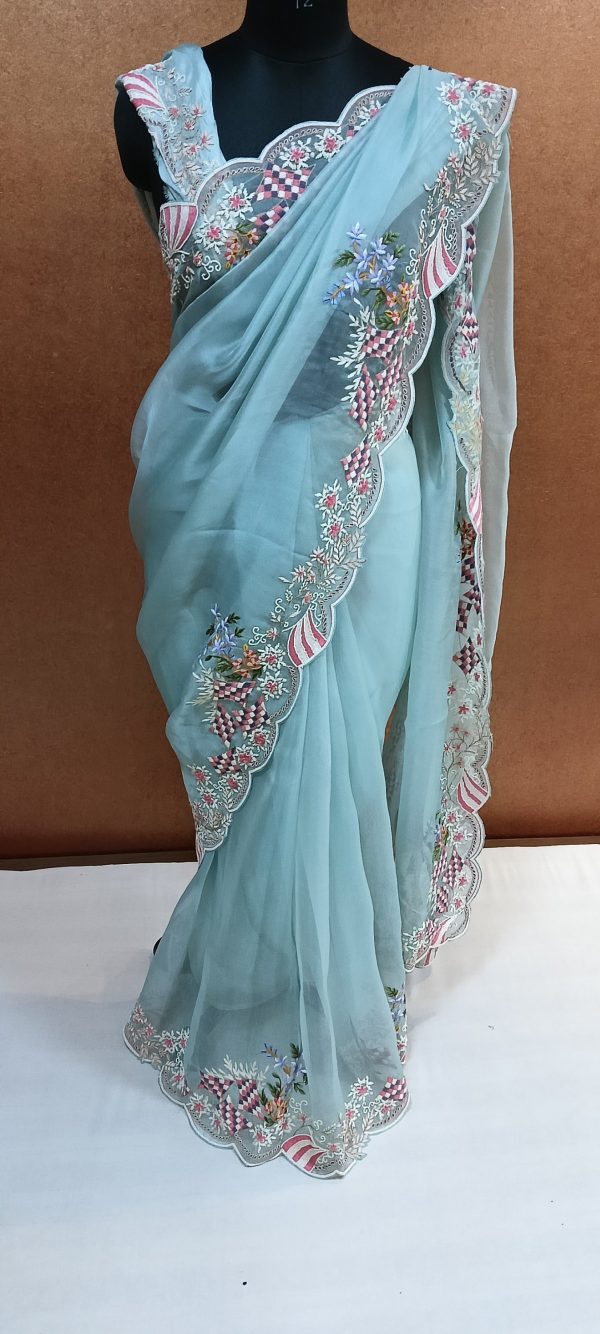 Label T2 Designer Saree with Heavy Hand Embroidery