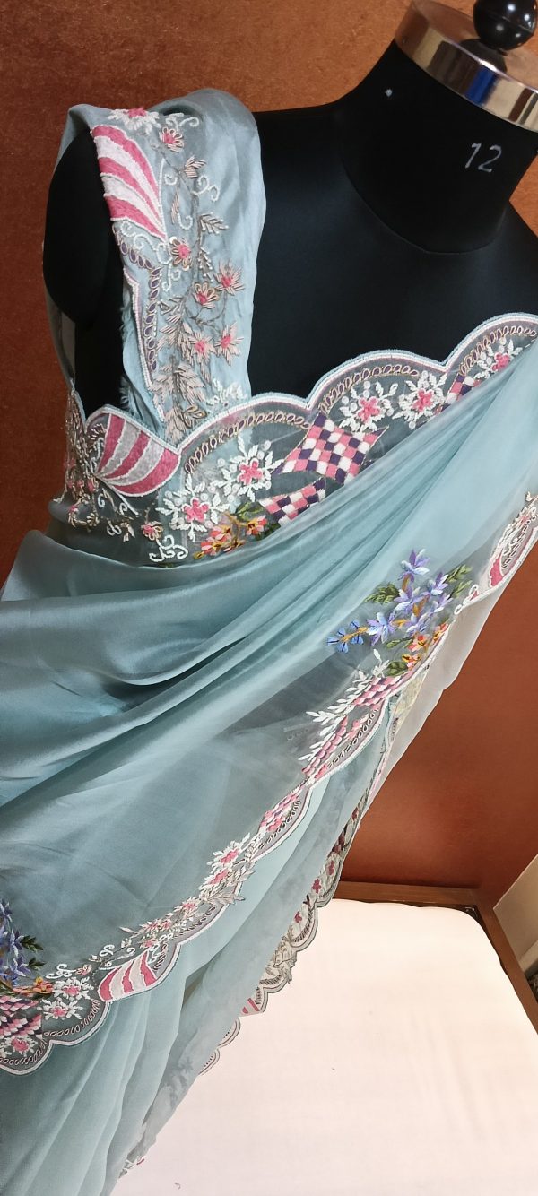 Label T2 Designer Saree with Heavy Hand Embroidery - Image 2