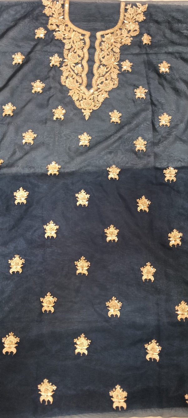 Label T2 Designer UNSTITCHED KURTI Pant with Dupatta. Heavy Hand Embroidery