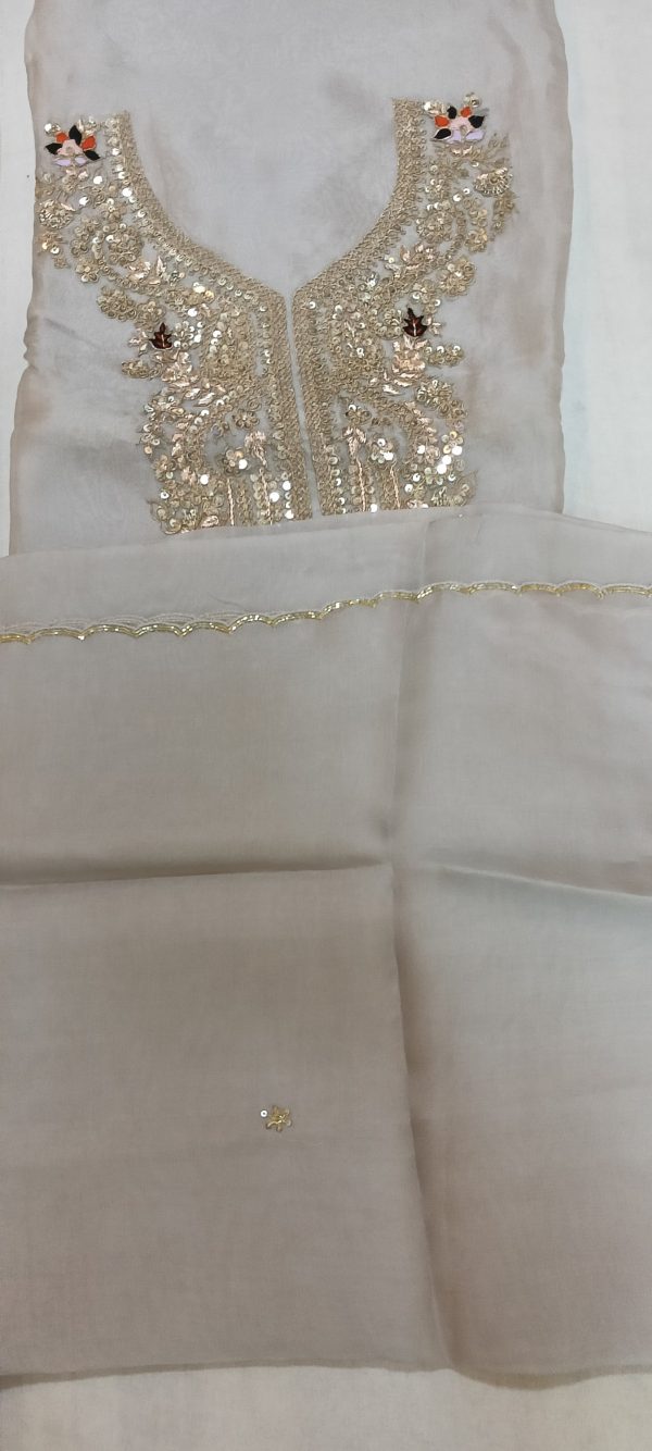 Label T2 Designer UNSTITCHED KURTI Pant with Dupatta Exclusive Hand Embroidery - Image 2